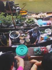 The young masterapos